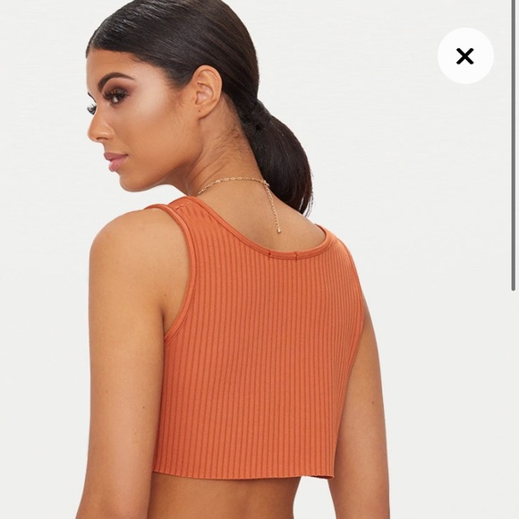 Orange crop top - Picture 2 of 5